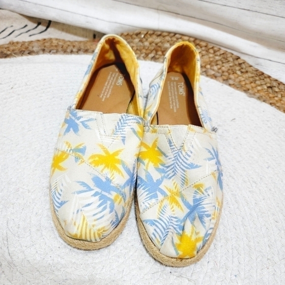TOMS ALPARGATA CANVAS PRINTED ESPADRILLE Birch Trop Palm Rope, sz 9 - Picture 1 of 9